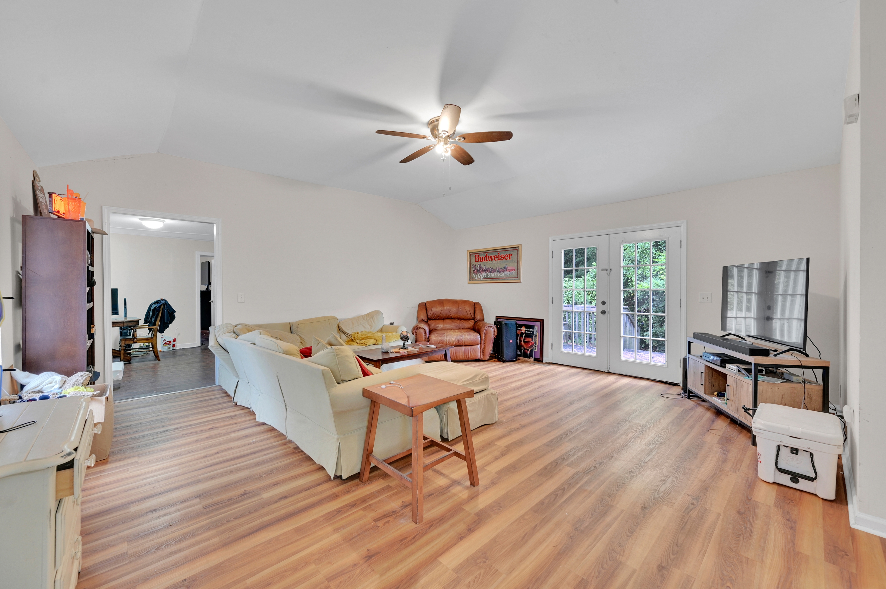 404 South Ash Street